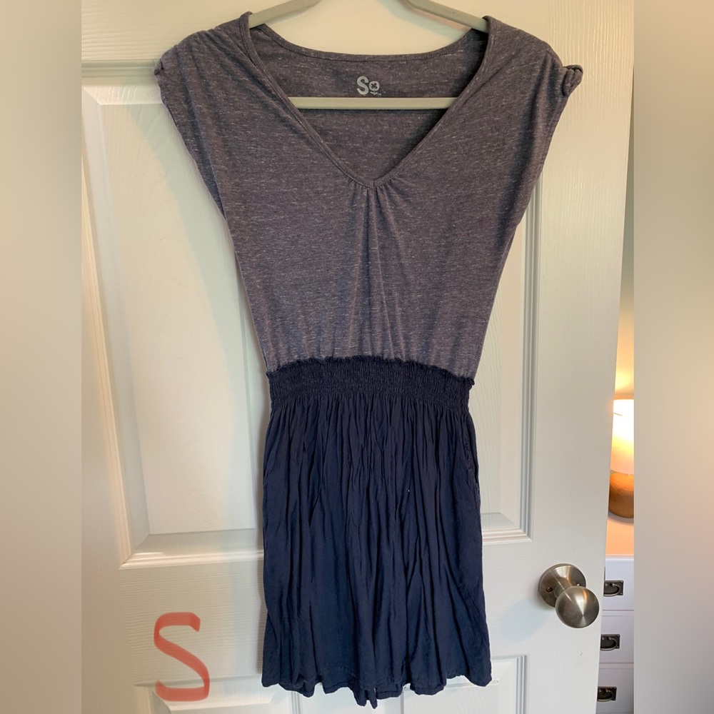 Blue dress with pockets